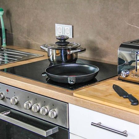 Exklusive 2 Zimmer Wohnung Mit Balkon In Top Lage! BRE Dış mekan fotoğraf
