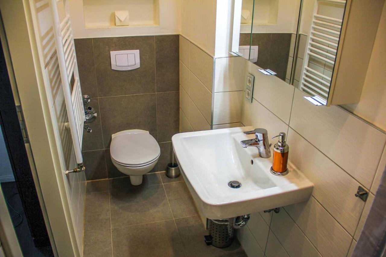 Exklusive 2 Zimmer Wohnung Mit Balkon In Top Lage! BRE Dış mekan fotoğraf